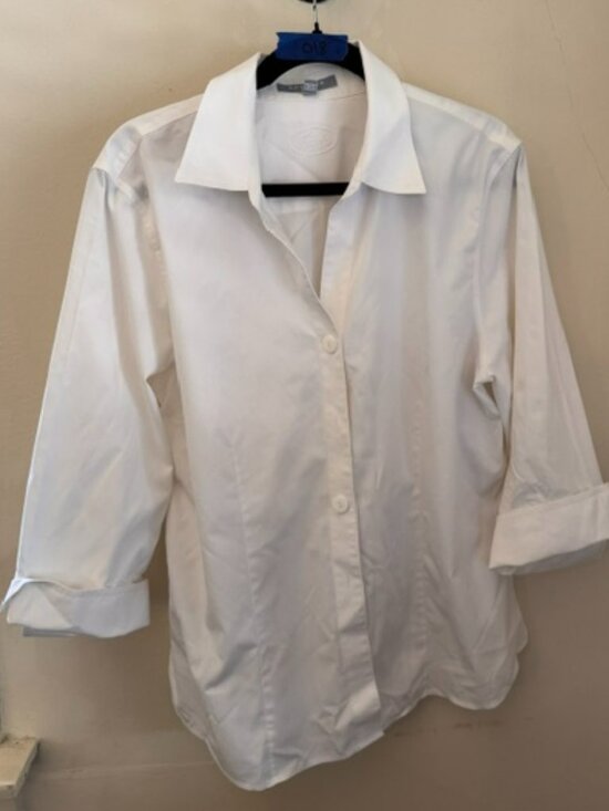Foxcroft Tops - Foxcroft No iron White Button Up